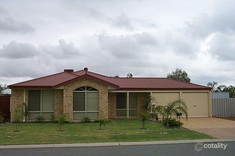 28 Blaxland Elb, Seville Grove, WA 6112
