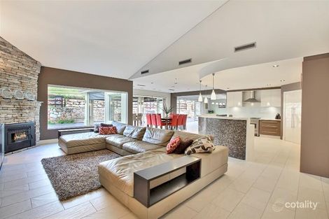 Property photo of 9 The Glade Kirkham NSW 2570