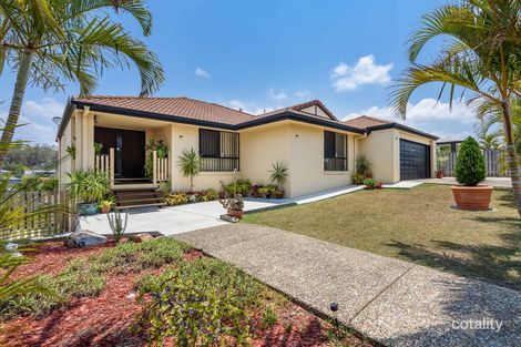 Property photo of 33 Manra Way Pacific Pines QLD 4211