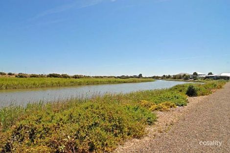 30 Hindmarsh Cct, Mawson Lakes, SA 5095