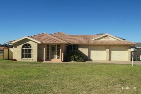 Property photo of 7 Marsden Close Worrigee NSW 2540