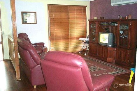 Property photo of 4 Lamont Crescent Cranbourne VIC 3977
