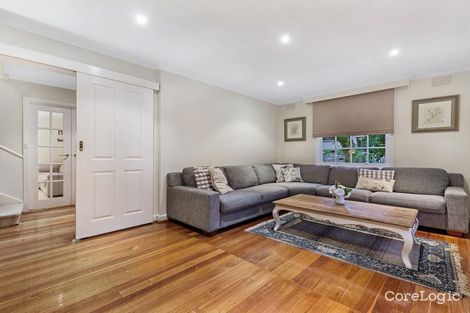 Property photo of 14 Laura Grove Mount Waverley VIC 3149