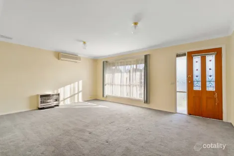 Property photo of 52 Dundas Street Sale VIC 3850