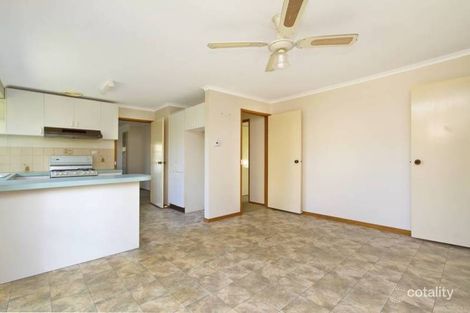 Property photo of 8 Coppelius Close Sunbury VIC 3429