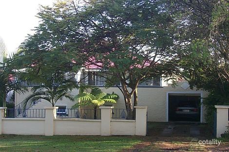 28 Thirteenth Ave, Kedron, QLD 4031