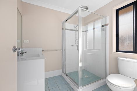 Property photo of 11 Dewhurst Crescent Raceview QLD 4305