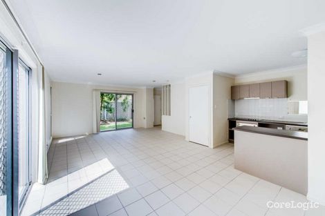 Property photo of 4/15 Mansfield Street Coorparoo QLD 4151