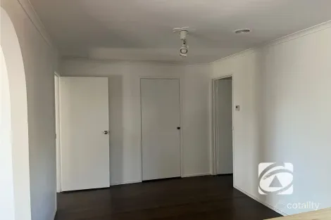 Property photo of 52 Duff Street Cranbourne VIC 3977