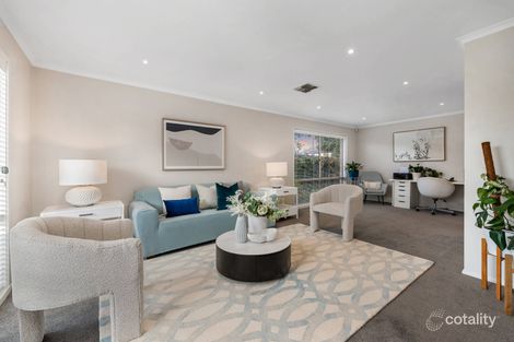 Property photo of 1 Higgins Close Dingley Village VIC 3172