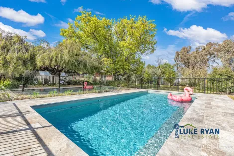 6-8 William St, Rochester, VIC 3561