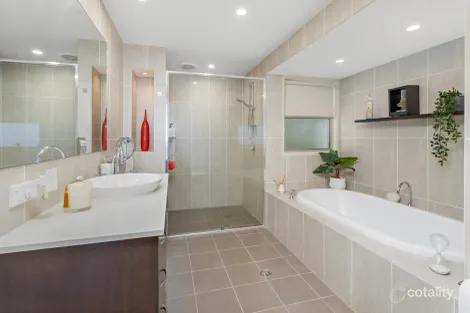 Property photo of 4 Love Street Kiama NSW 2533