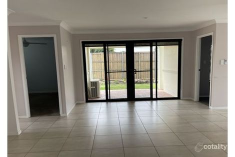 Property photo of 24/74 Plaza Street Wynnum West QLD 4178