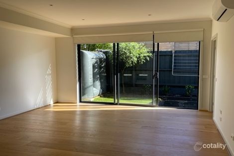 Property photo of 18 Kingswood Road Cheltenham VIC 3192