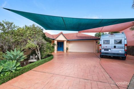 Property photo of 10 Westlake Court Helensvale QLD 4212