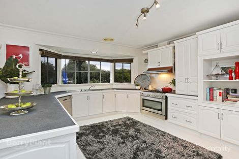 216 South Valley Rd, Highton, VIC 3216