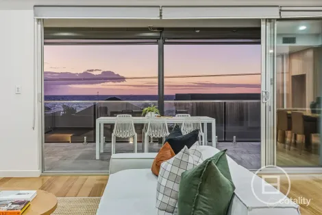 Property photo of 118A Seaview Road Tennyson SA 5022