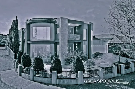 Property photo of 1 Bittern Link Pakenham VIC 3810