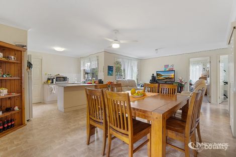 Property photo of 19 Oakwood Drive Waterford West QLD 4133