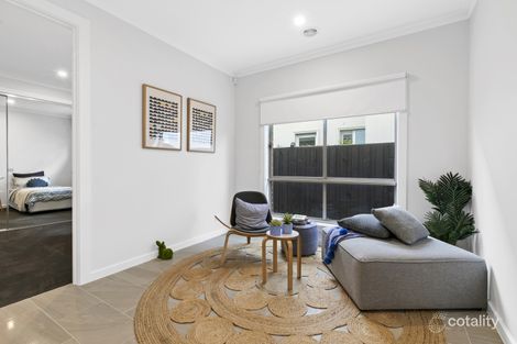 12 Compass Cres, Donnybrook, VIC 3064