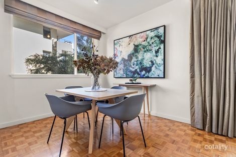 Property photo of 1/2 The Avenue Windsor VIC 3181