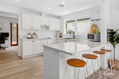 Property photo of 35 Ocean Grove Mount Eliza VIC 3930