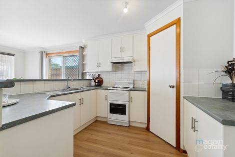 Property photo of 39 Stonework Circuit Sheidow Park SA 5158