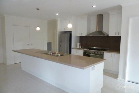 Property photo of 211 Rivergum Drive East Albury NSW 2640