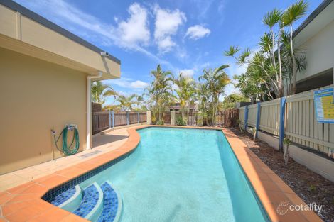24 Wallace St, Southport, QLD 4215