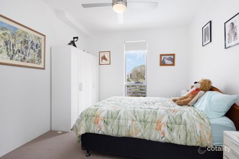 Property photo of 4/10-12 Imperial Parade Labrador QLD 4215