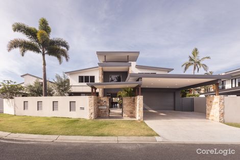 Property photo of 33 Sundowner Court Mermaid Waters QLD 4218
