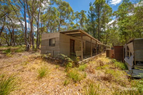 30 Woodland Dr, Scarsdale, VIC 3351