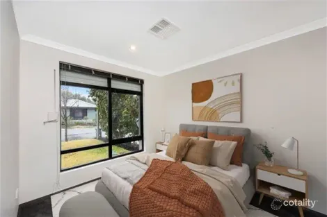 Property photo of 42 Wistow Drive Aveley WA 6069