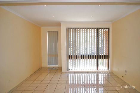 Property photo of 37 Hamlet Crescent Rosemeadow NSW 2560