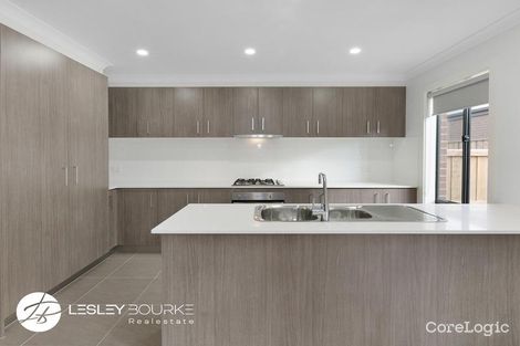 Property photo of 13 Connect Way Mount Duneed VIC 3217