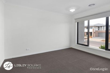 Property photo of 13 Connect Way Mount Duneed VIC 3217