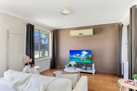 Property photo of 22 Marcus Crescent Coolaroo VIC 3048