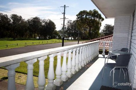 Property photo of 18 Pipers Bay Drive Forster NSW 2428