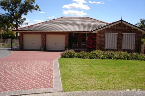 Property photo of 10 Alisa Close Lake Haven NSW 2263