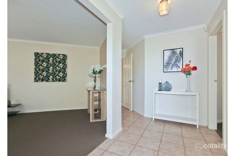 Property photo of 28 Pegasus Drive Woodcroft SA 5162