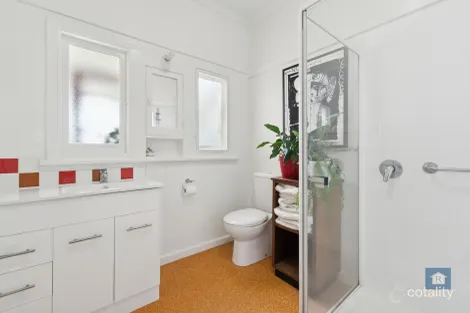 Property photo of 1 Grant Street Colac VIC 3250