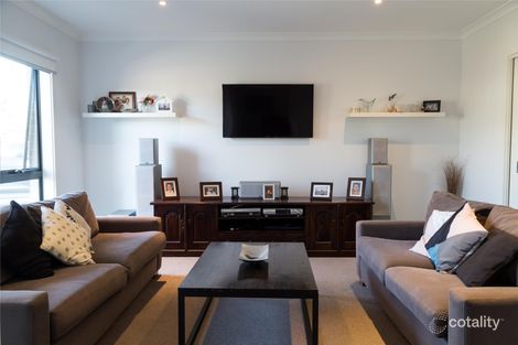 Property photo of 27 Whitton Drive Thurgoona NSW 2640