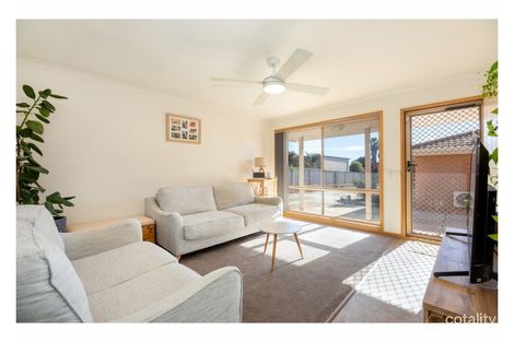 Property photo of 2/67 Azure Drive West Wodonga VIC 3690