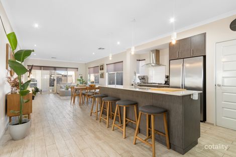 Property photo of 16 Montpellier Way Piara Waters WA 6112