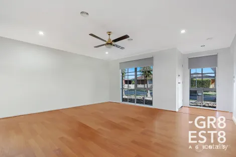 Property photo of 13 Bates Street Cranbourne West VIC 3977