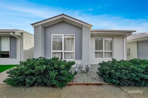 Property photo of 8 Plenty Walk Mount Duneed VIC 3217