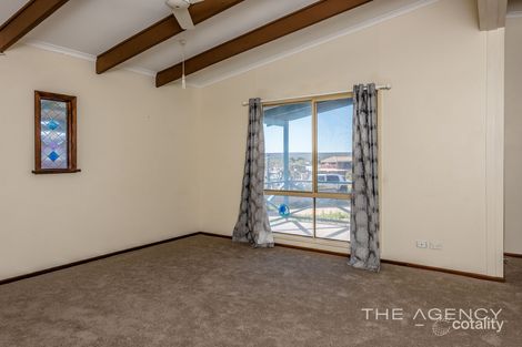 Property photo of 12 Karina Mews Kalbarri WA 6536
