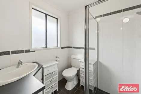 Property photo of 2 Brambley Lane Craigmore SA 5114