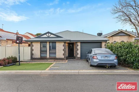 Property photo of 2 Brambley Lane Craigmore SA 5114