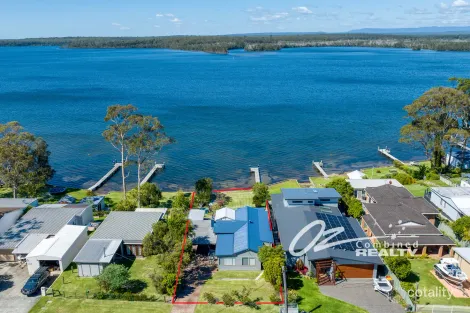Property photo of 98 Basin View Parade Basin View NSW 2540